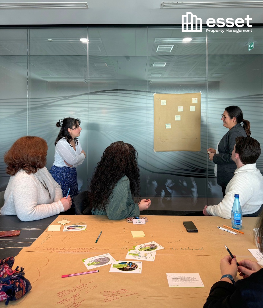 Fresque Immobilier Durable Esset Property Management